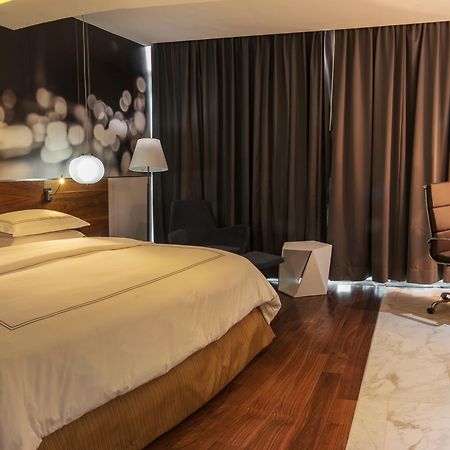 Krystal Urban Guadalajara Hotel Eksteriør billede