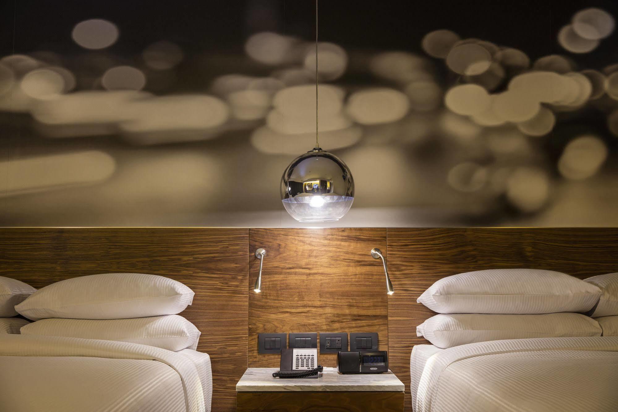 Krystal Urban Guadalajara Hotel Eksteriør billede